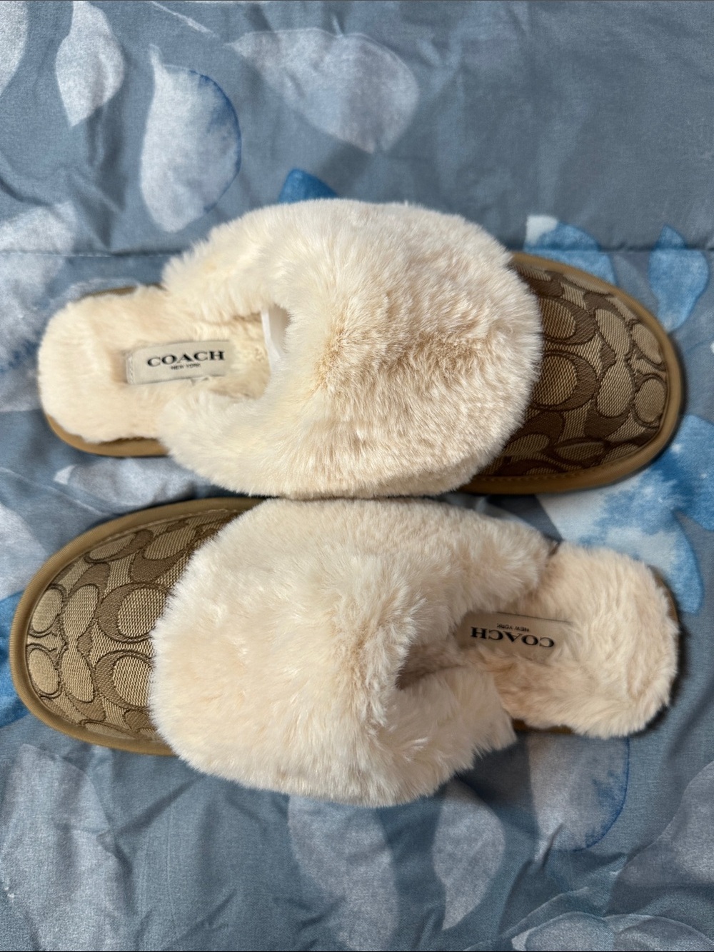 NWOT Coach Ziva Tan Signature Logo Slippers w/Cream Faux-Fur Trim Sz 7 - Picture 6 of 12